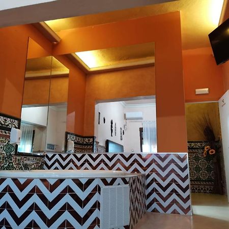 Hostal Avenida Andalucia - Solo Adultos Sevilla Buitenkant foto